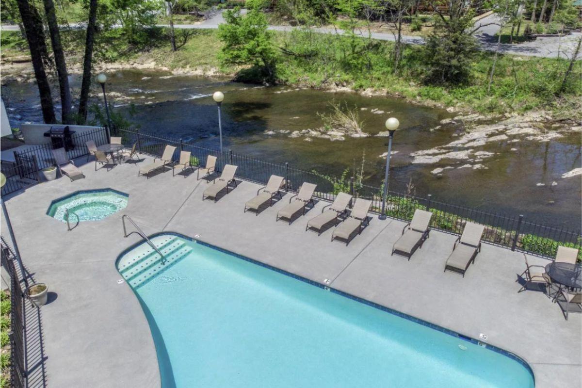 Cl 204 River Mist Pigeon Forge Exterior foto